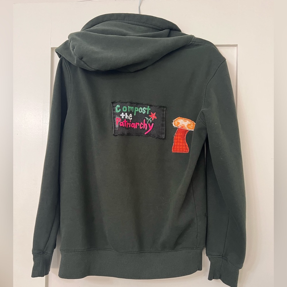 Forest green Goodfellow zip up hoodie with punk patches